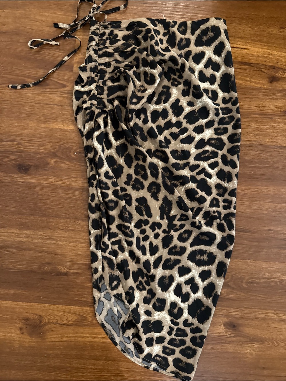 vestique Leopard Print  asymmetrical skirt Beige and Black
